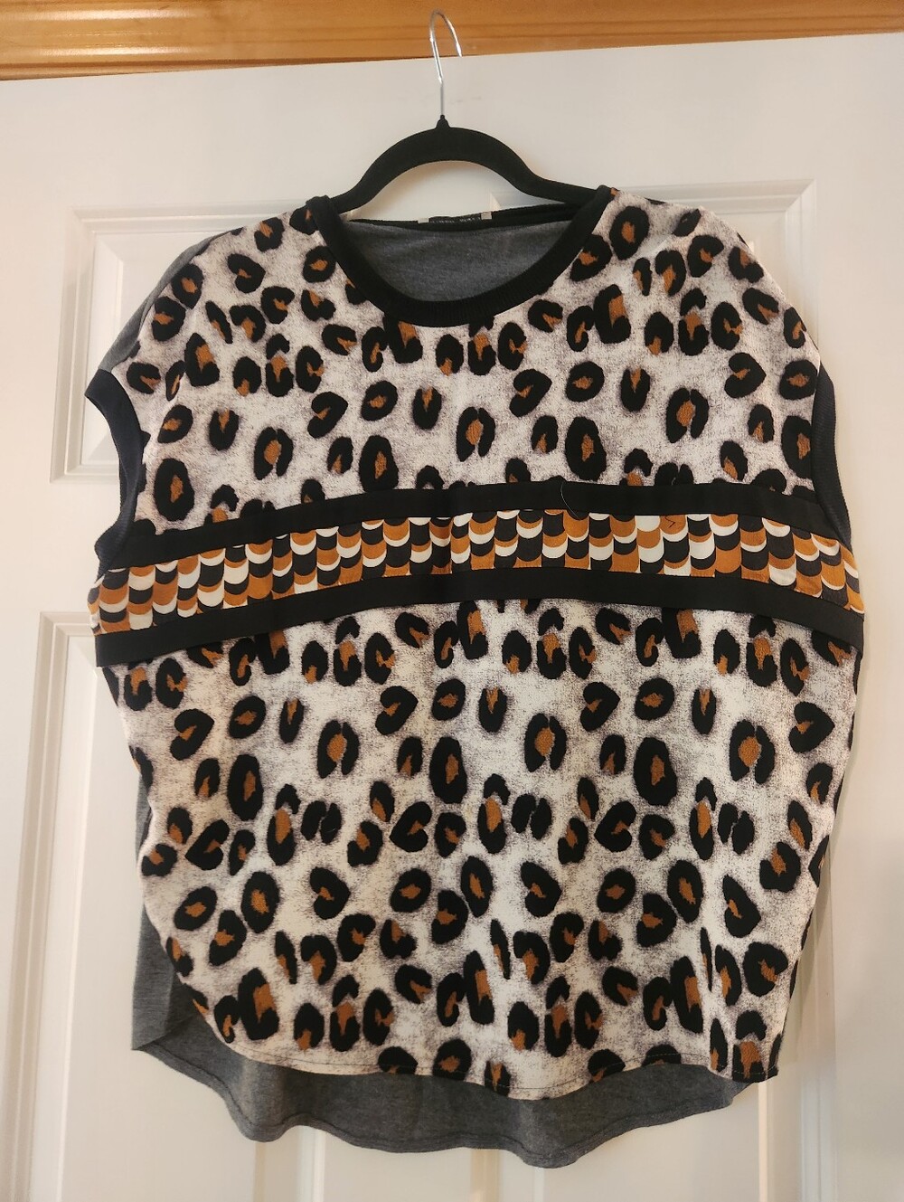 Zara Leopard Print Sleeveless Tank Top - Black & Brown, Size Small
